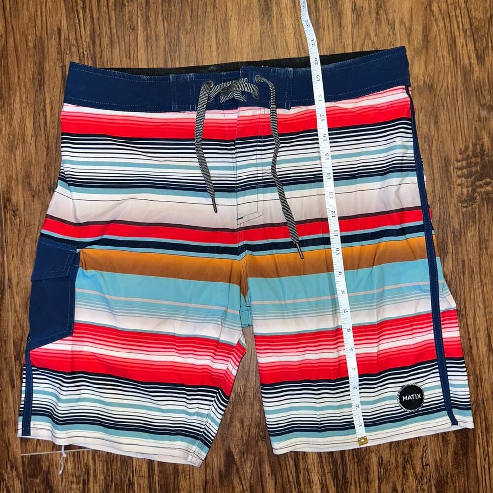 MATIX - Men's Swimsuit - Swim shorts - Board Shorts - Waist 32